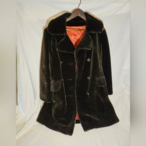 Vuntage faux fur peacoat